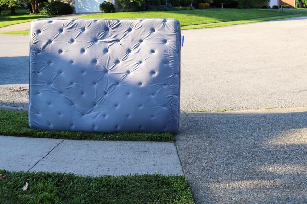 Mattress Removal Service in Snellville