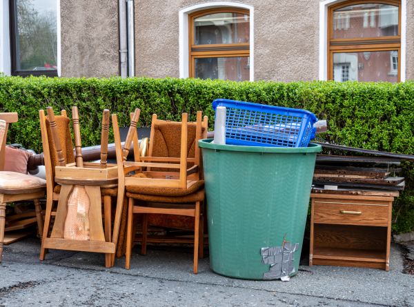 Chair Disposal Service in Snellville